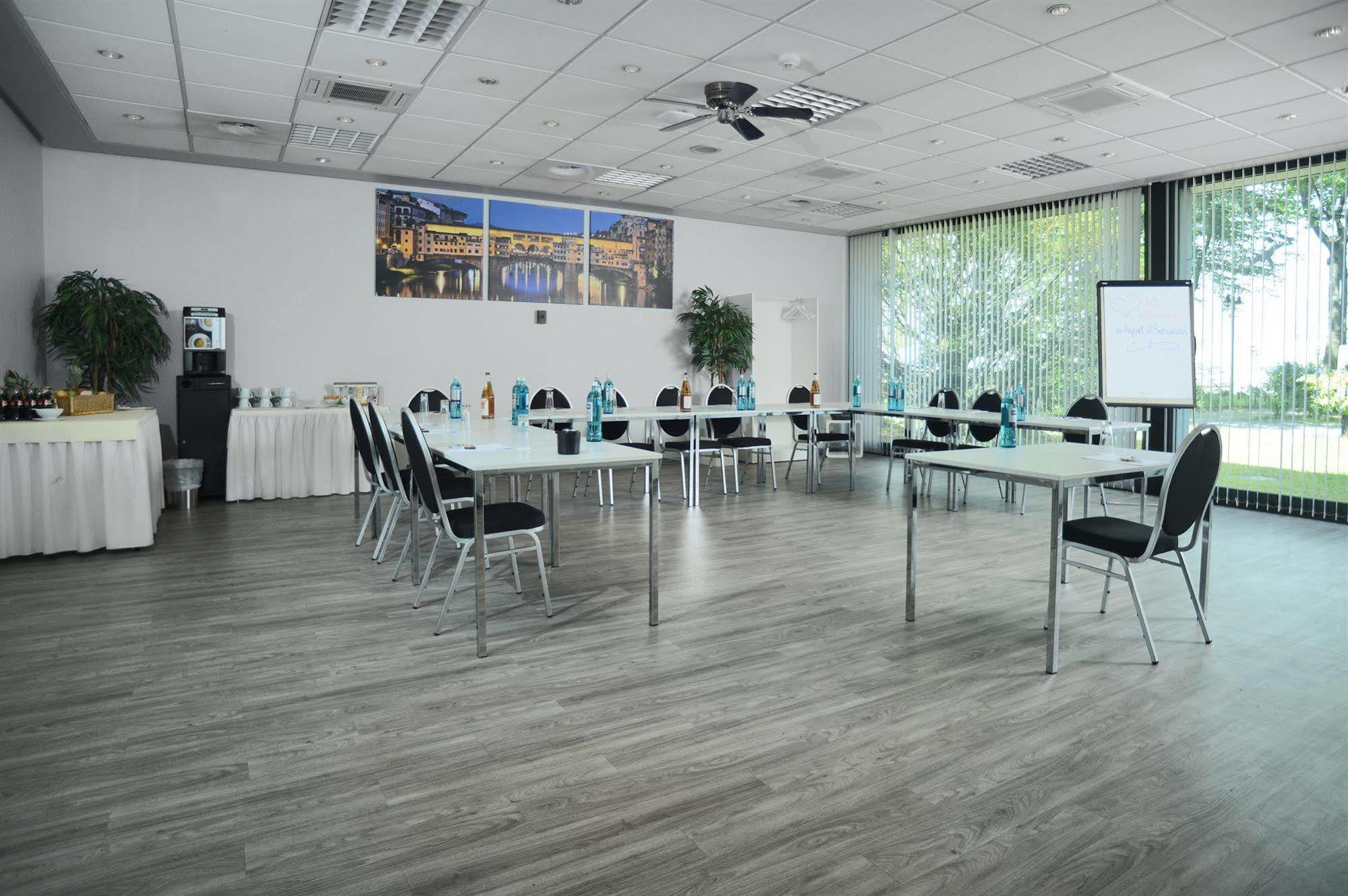 Airport & Seminarhotel Neu-Isenburg Luaran gambar